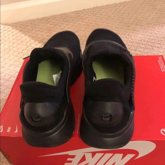 💚 New💚 Nike Sock Dart Running Shoes ~ various sz - Picture 3 of 4
